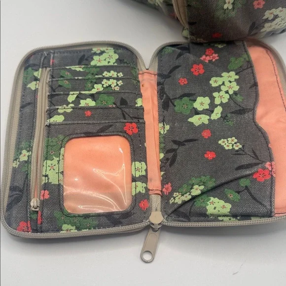 Kacy Sling Rope Bag “Forest Blossom” billfold included - Picture 6 of 11